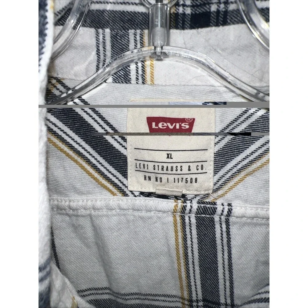 Vintage Levi's Cotton Plaid Long Sleeve Flannel Shirt Button Down Size XL